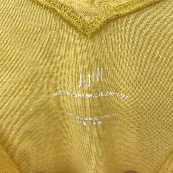 J.Jill Embroidered Sleeve Double-v Tee Shirt Women Size Large Gold Ruffle Boho‎ - Picture 4 of 7